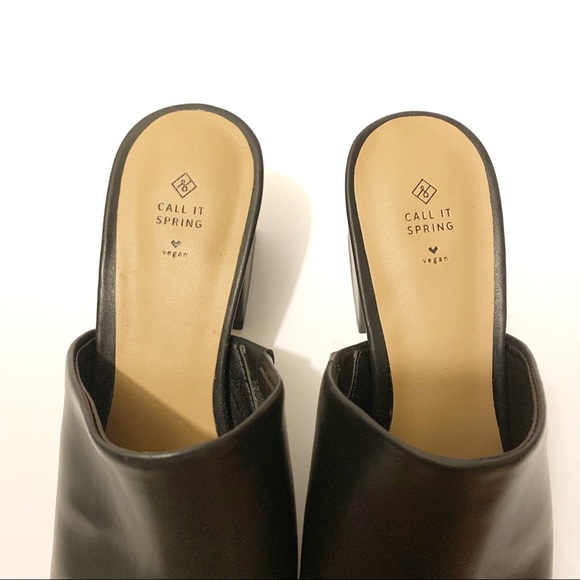 Call it spring black pointed toe mules - Picture 2 of 6